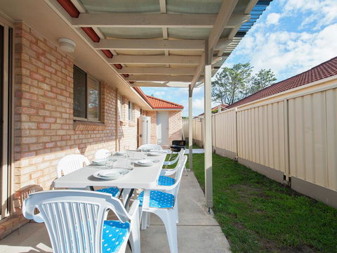 Aqua @ Anna Bay - Australian Directory 3