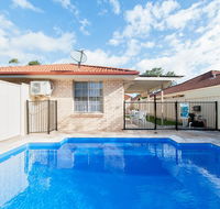 Aqua  Anna Bay - Australian Directory