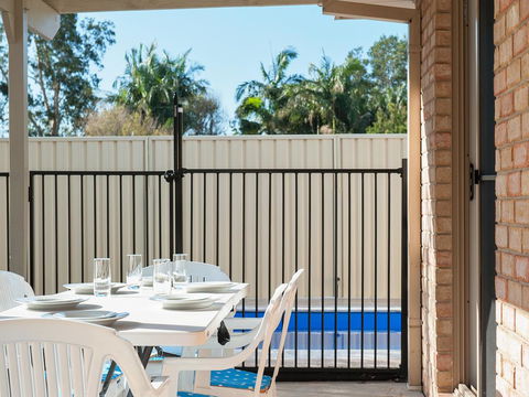 Aqua @ Anna Bay - Australian Directory 2