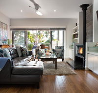 Arabella Meadows - Australian Directory