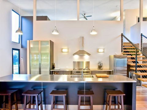 Architecturally Designed Beach House - Australian Directory 0