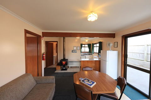 Arthur River Holiday Units - Australian Directory 2