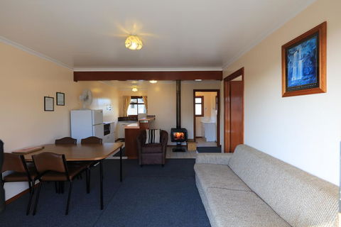 Arthur River Holiday Units - Australian Directory 3