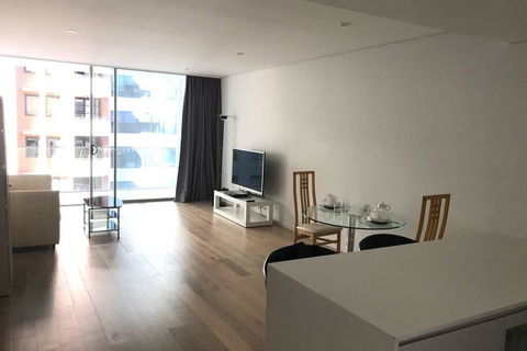 Atria Apartment - Australian Directory 2