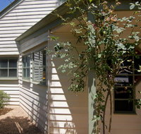 Atticus Cottage - Australian Directory