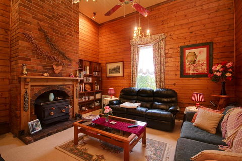 B & B At Winterbrook - Australian Directory 3