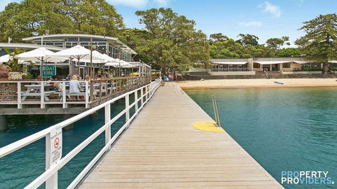 Balmoral Slopes Magic - Executive Apartment - Australian Directory 1