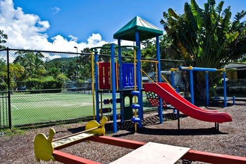 Banana Coast Caravan Park - Australian Directory 2