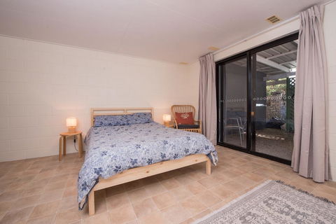 Banksia - Australian Directory 2