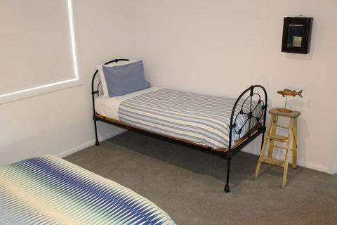 Barefoot Beach House - Australian Directory 2