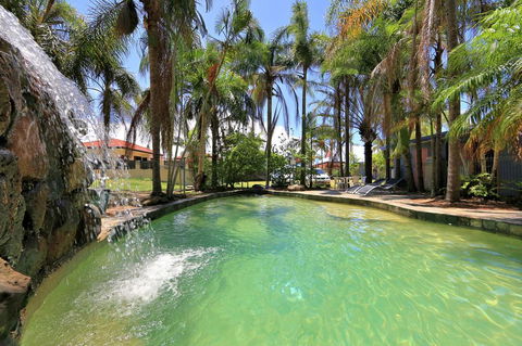 Bargara Gardens Boutique Villas - Australian Directory 1