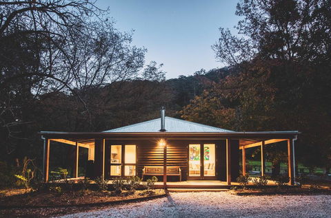 Barranca Kangaroo Valley - Australian Directory 1