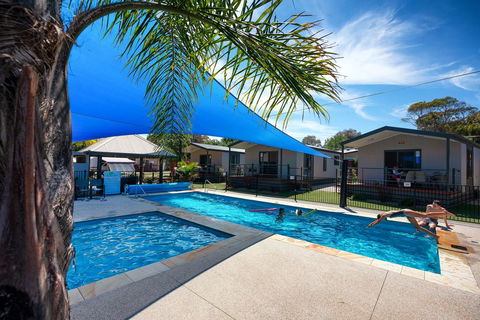 Barwon River Holiday Park - Australian Directory 3