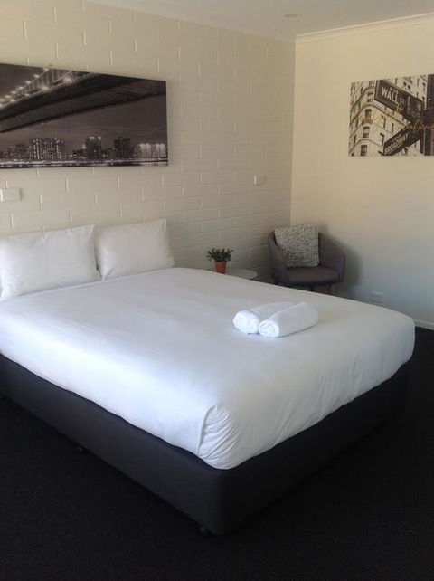 Bass And Flinders Motor Inn - Australian Directory 0