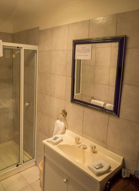 Battery Point Manor - Australian Directory 3