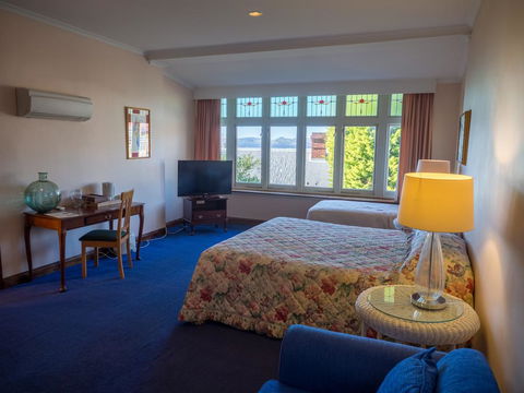 Battery Point Manor - Australian Directory 1