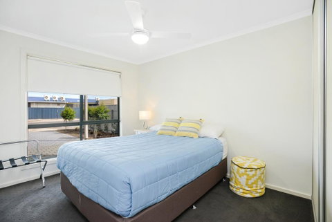 Bayside - Australian Directory 3