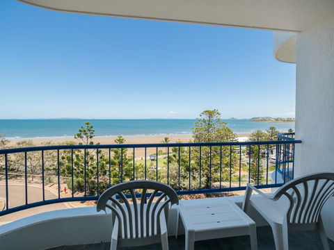 Bayview Tower - Australian Directory 2