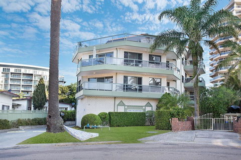 Bayview, Unit 6 - The Entrance, NSW - Australian Directory 0