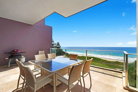 Beach And Ocean Front Penthouse With Wifi And Parking - Australian Directory 0