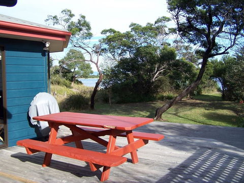 Beach Baby On Freycinet - Australian Directory 1