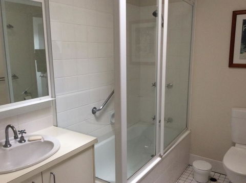 Beach Breakers Resort - Australian Directory 3