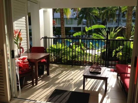 Beach Club Ap't With Private Access To Lagoon Pool - Australian Directory 1