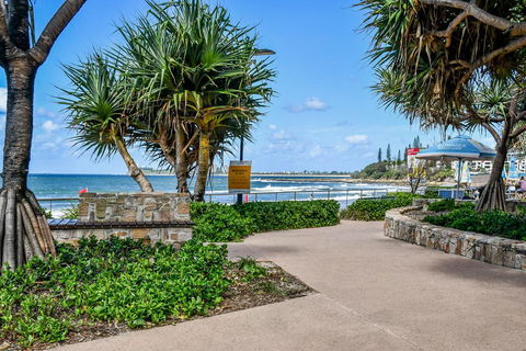 Beach Home In Golden Triangle - Australian Directory 2