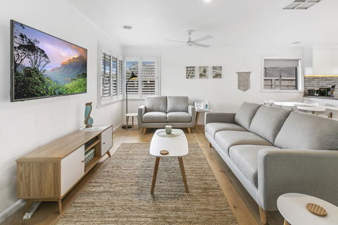 Beach House 41 - Australian Directory 2