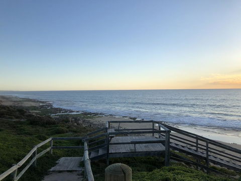 Beach House @ 112 - Australian Directory 1