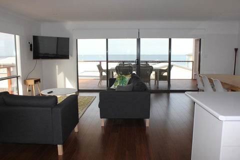 Beach House At Arno - Australian Directory 2