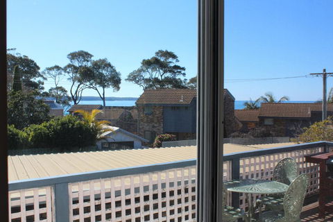 Beach Shack On Calton - Australian Directory 3