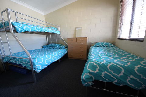 Beach Unit 7 At Hat Head - Australian Directory 3