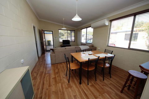 Beach Unit 7 At Hat Head - Australian Directory 2