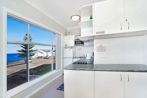 Beachcomer, Unit 1 - The Entrance, NSW - Australian Directory 2