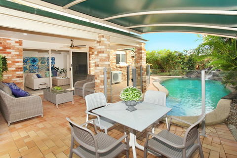 BEACHED @ COOLUM, Pet Friendly, WIFI, Linen Supplied - Australian Directory 0