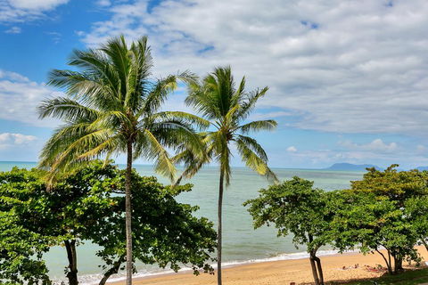 Beachfront Apartments On Trinity Beach - Australian Directory 1
