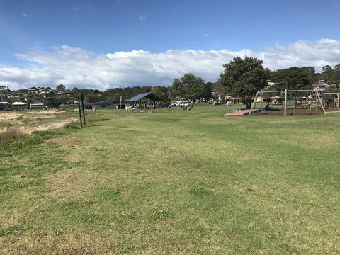 Beachfront Malua Bay - Australian Directory 1