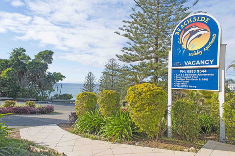 Beachside Holiday Apartments - Australian Directory 1
