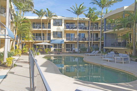 Beachside Holiday Apartments - Australian Directory 3