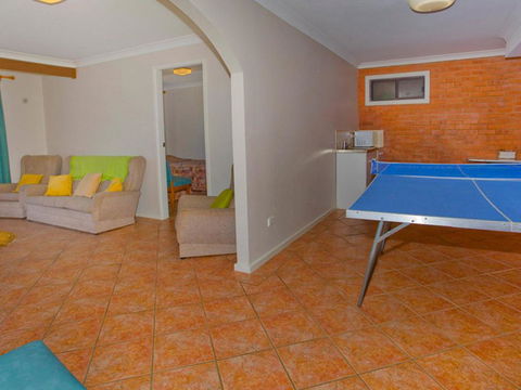 Beachside Retreat - Australian Directory 3