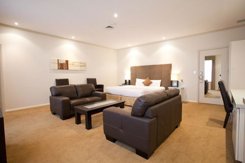 Beau Monde International - Australian Directory 1