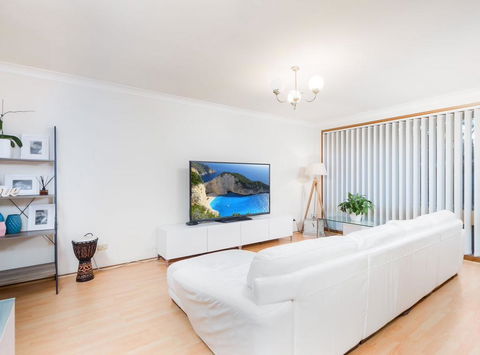 Beautiful Home Norwest Of Sydney - Australian Directory 0