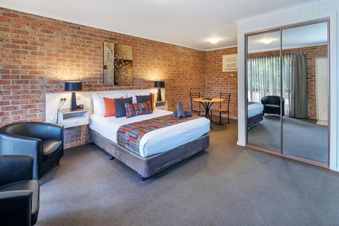 Begonia City Motor Inn - Australian Directory 1