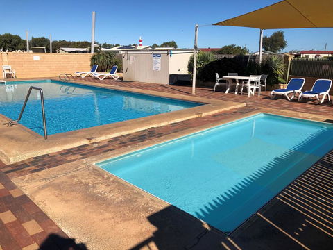 Belair Gardens Caravan Park - Australian Directory 1