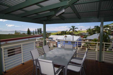 Bella Vista, 9 East Street - Australian Directory 1