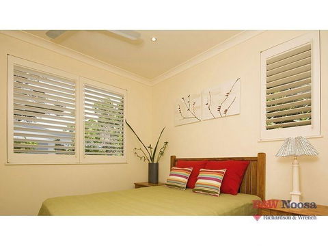 Belle De Jour U5 - Australian Directory 2