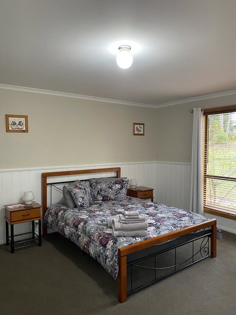 Belle's Bed & Breakfast - Australian Directory 2