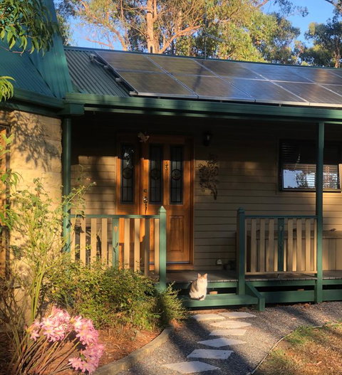 Belle's Bed & Breakfast - Australian Directory 3