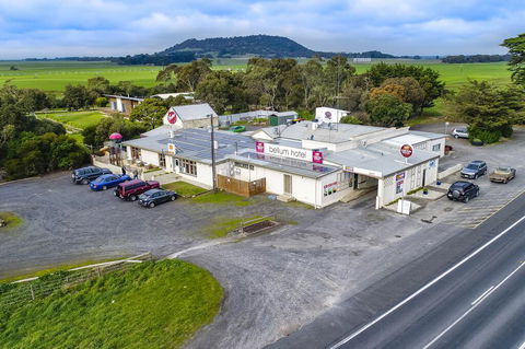 Bellum Hotel - Australian Directory 0